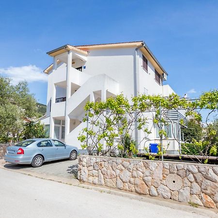 Apartments Mikulina Baška Exteriör bild