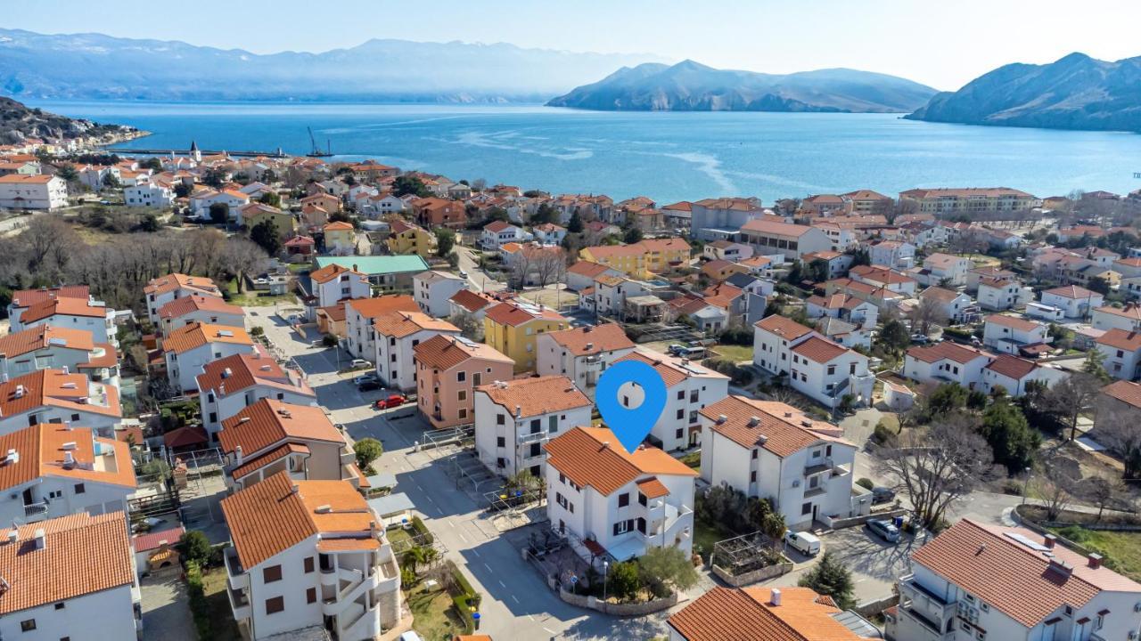 Apartments Mikulina Baška Exteriör bild